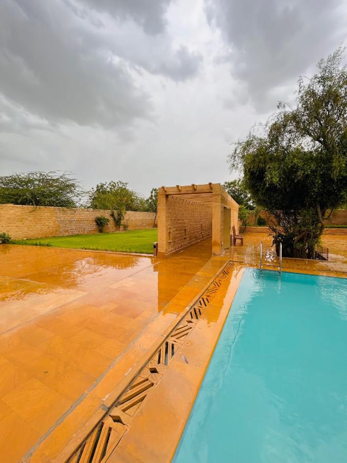 Hotel Golden Safari Jaisalmer Esterno foto