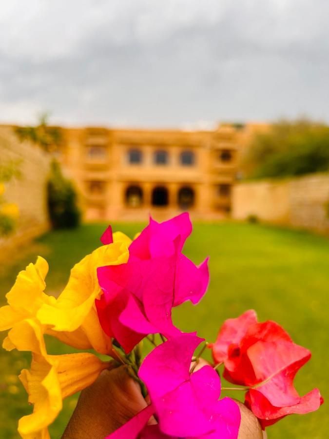 Hotel Golden Safari Jaisalmer Esterno foto